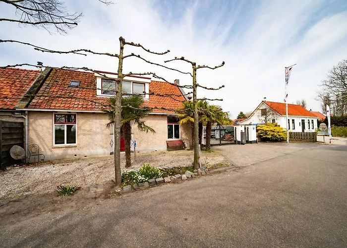 Dierenweide Upstairs